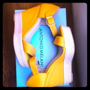 Sunlight stunning platform sandal